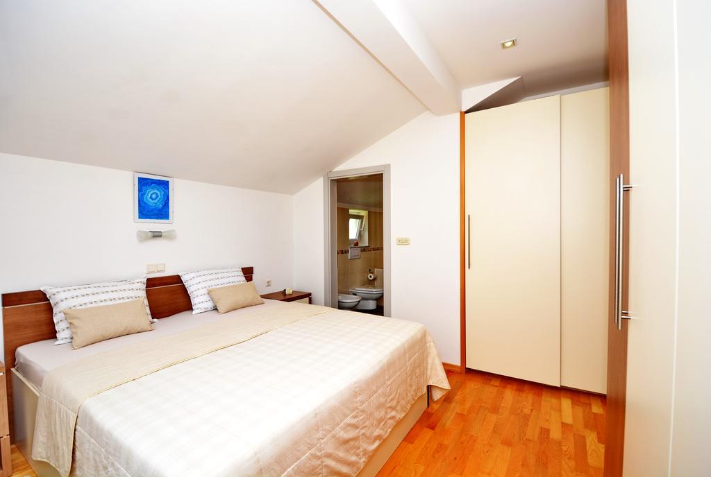Apartments Andreja Kožino Εξωτερικό φωτογραφία