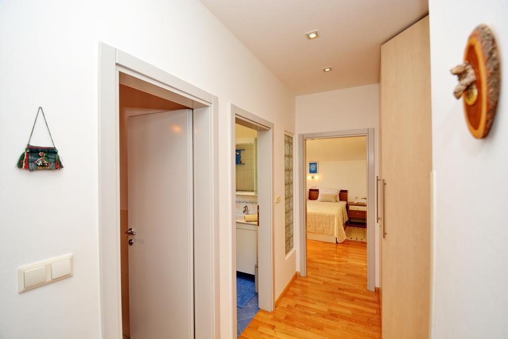 Apartments Andreja Kožino Εξωτερικό φωτογραφία